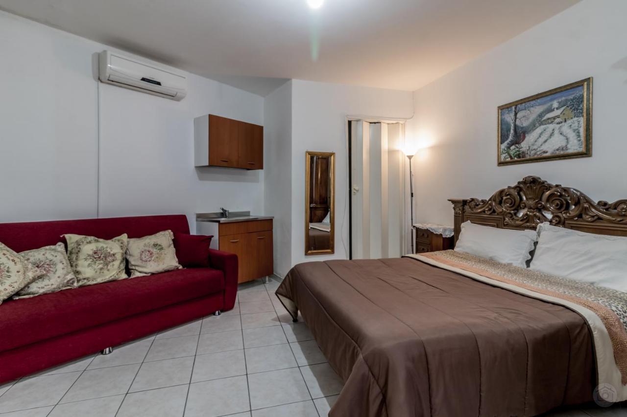 Bravetta House Pamphili